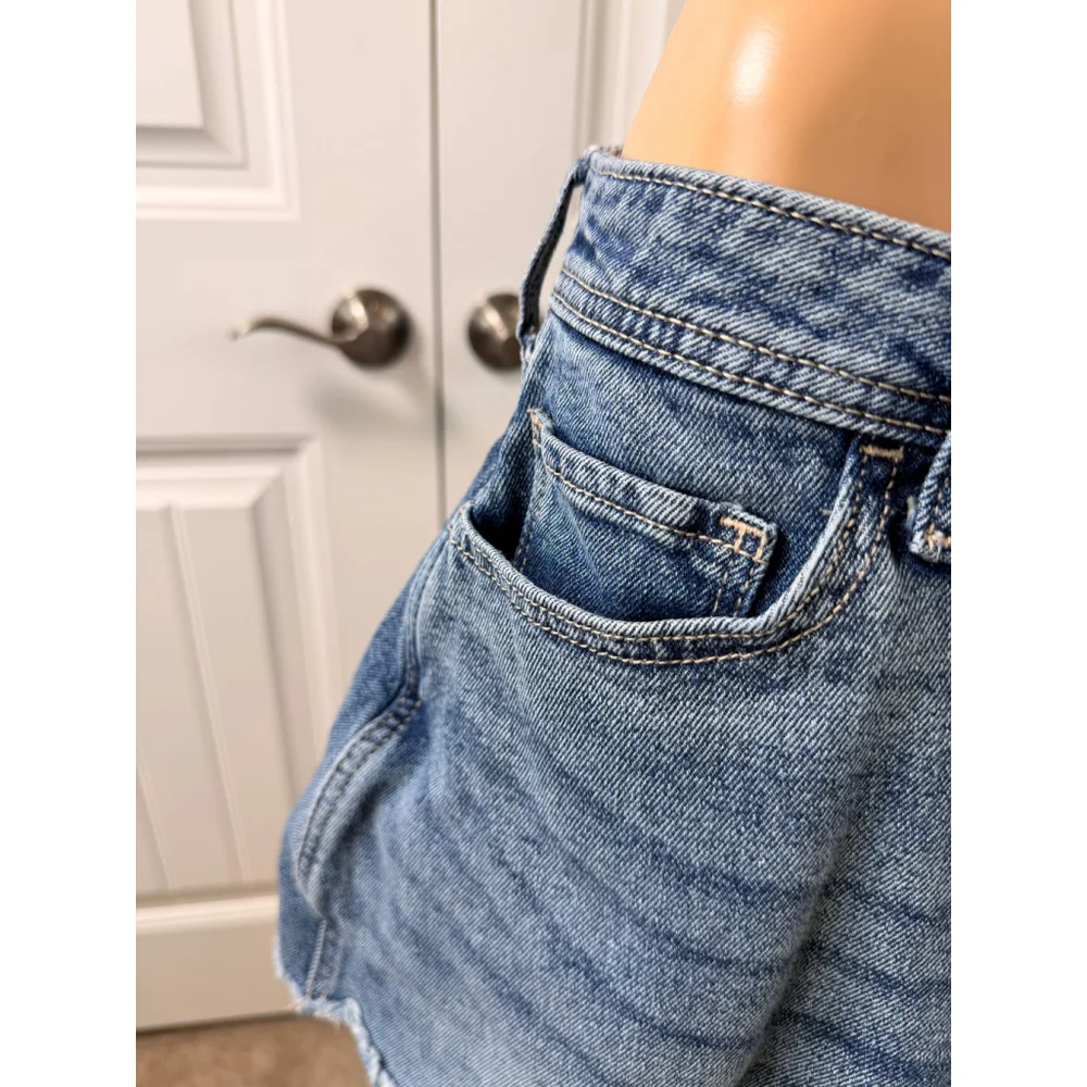 Woman's Hollister Blue Curvy High-Rise Vintage Stretch Cutoff Jean Shorts 13 Y2K